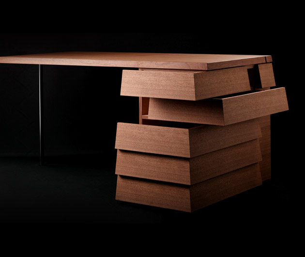 Colors Cartesia Desk