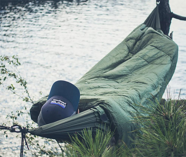 g2-bison-sleeping-bag-hammock-01