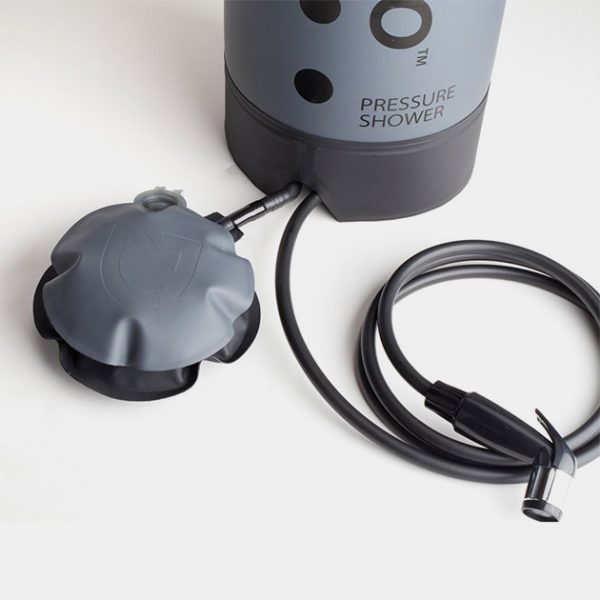 helio ™ pressure shower