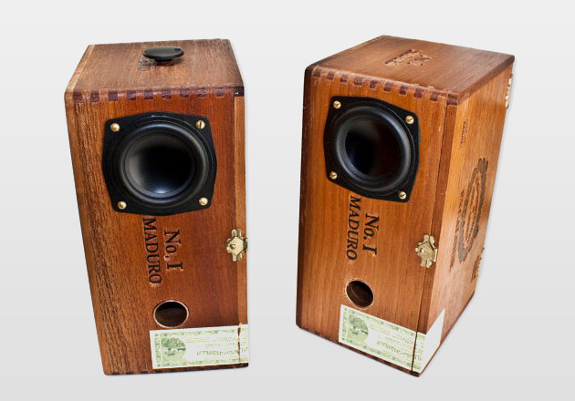 Maduro Sonos Cedar Cigar Desktop Speakers