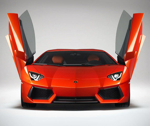 Lamborghini Aventador LP 700-4