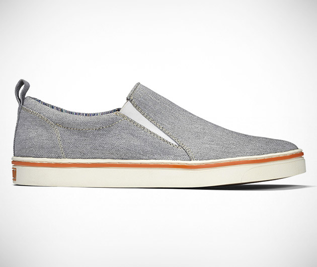 Vionic Conner Casual Slip-On