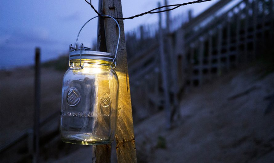 Moonshiner Co. Solar Mason Jar