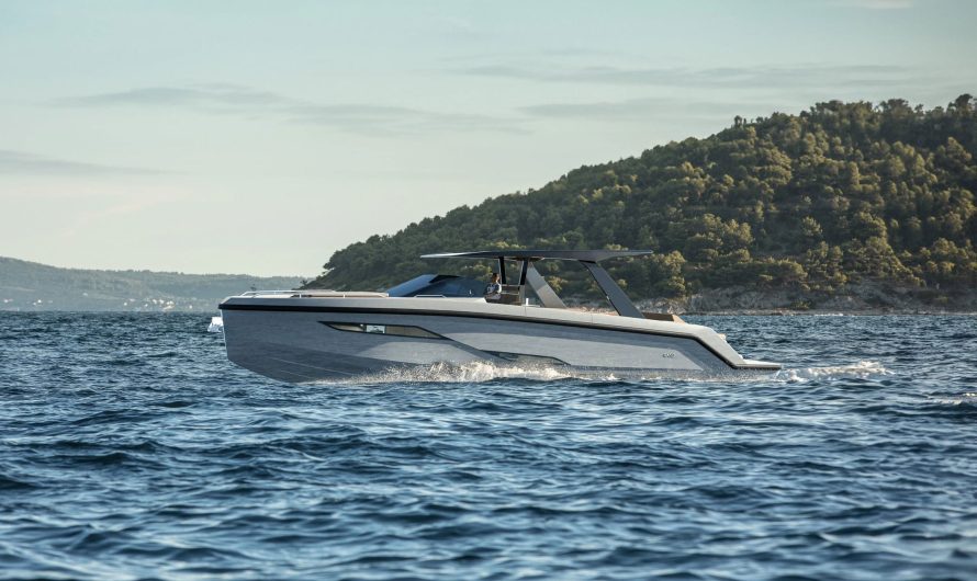 RAND Boats Realm 44 Electric Sport Yacht